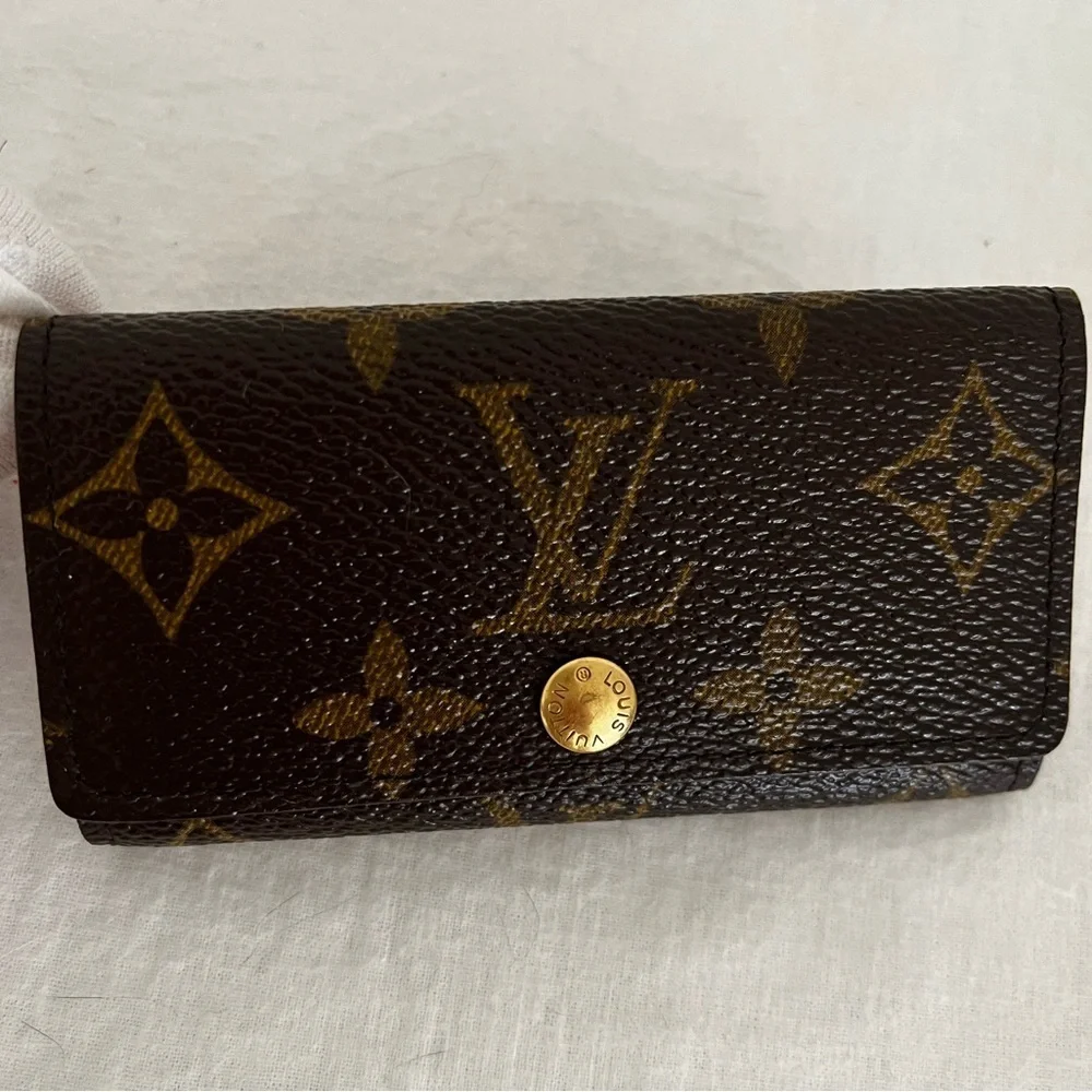 Louis Vuitton Monogram 4-Key Holder Rare 4-Hook Version France 1998